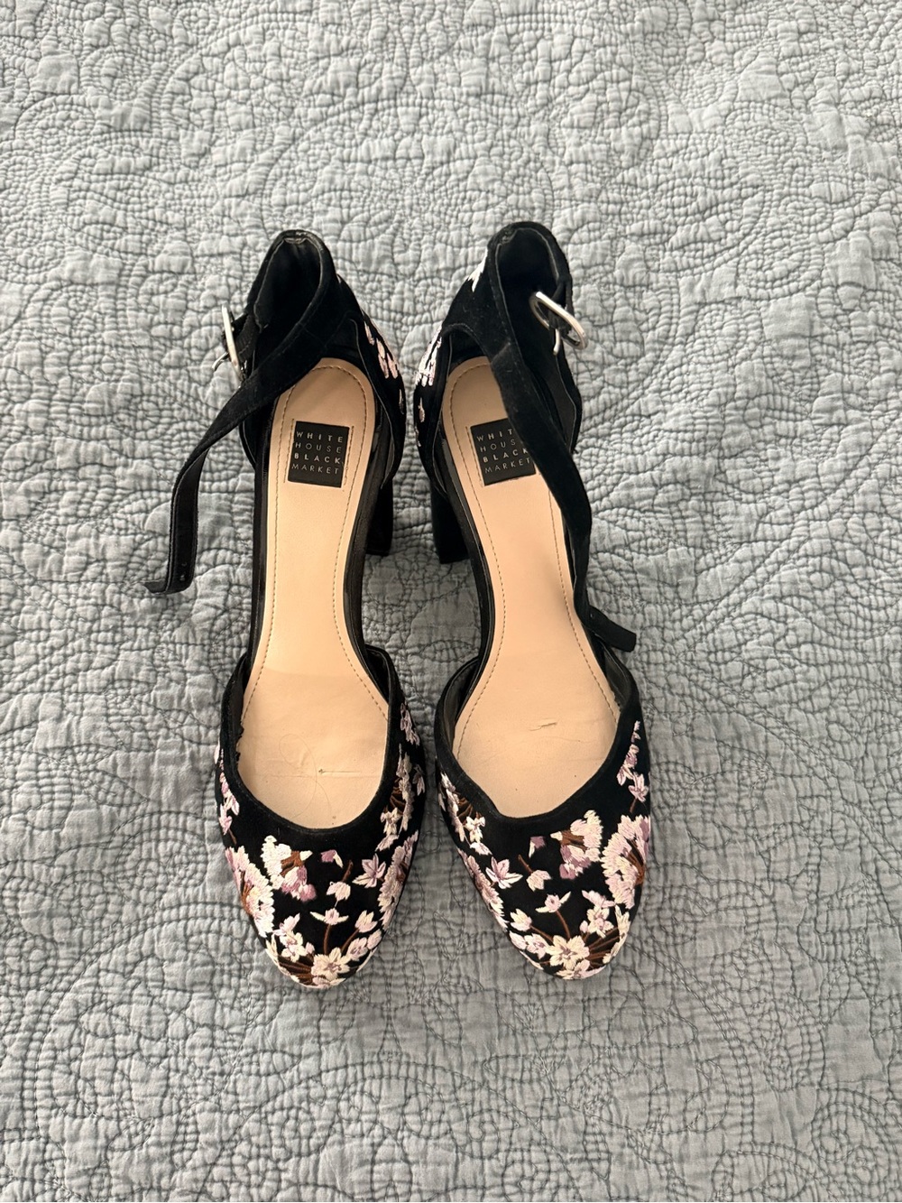 White House Black Market floral embroidered closed-toe block heel